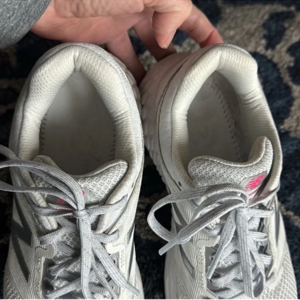 New Balance Fresh Foam 1165 Women's Athletic Running Shoes Cancer Awareness Sz 8 - Picture 4 of 10